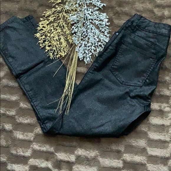 💥REVAMPED Sparkling skinny soft jeans💥 - Picture 3 of 7
